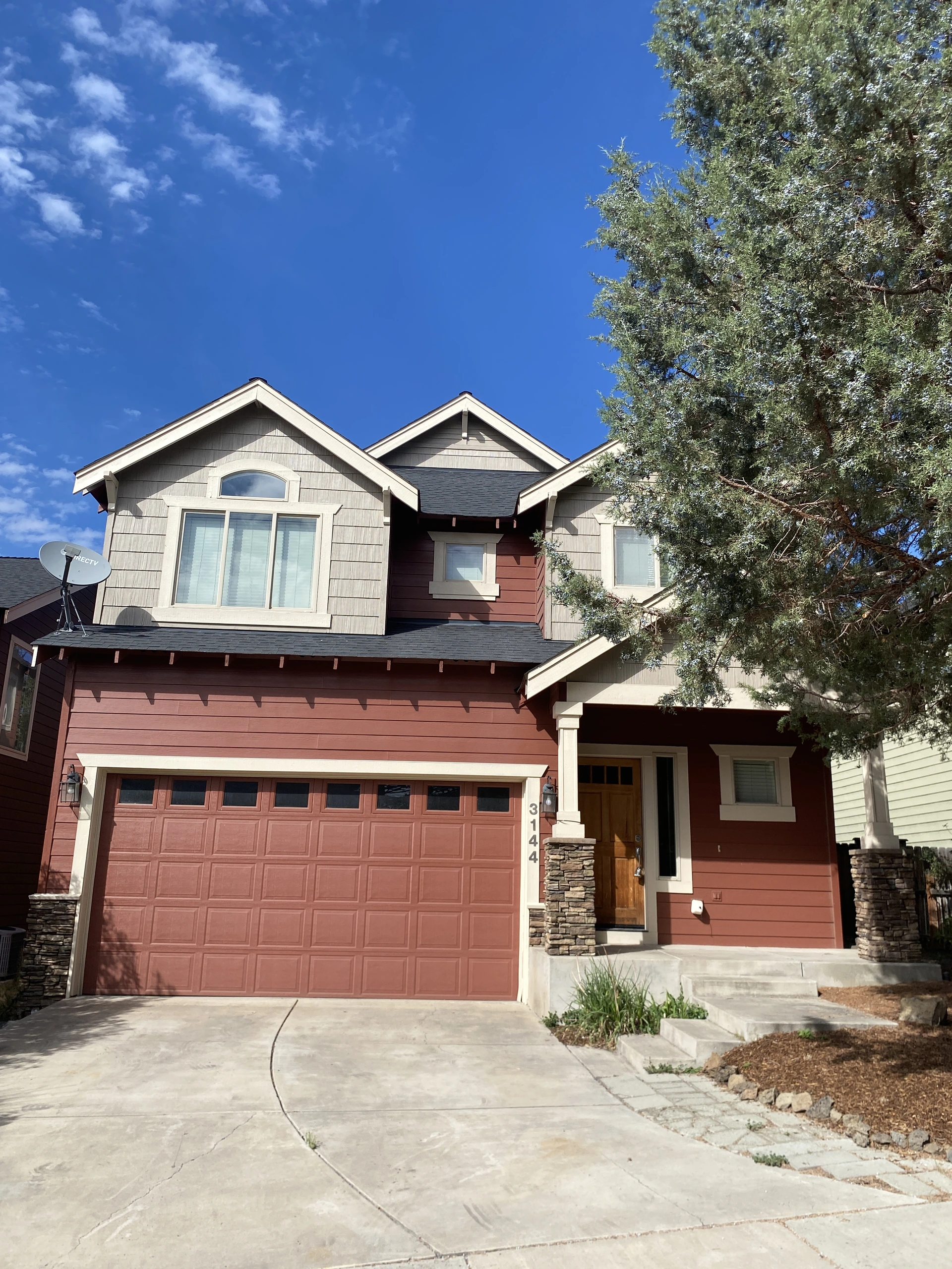 3144 NE Monte Vista Lane